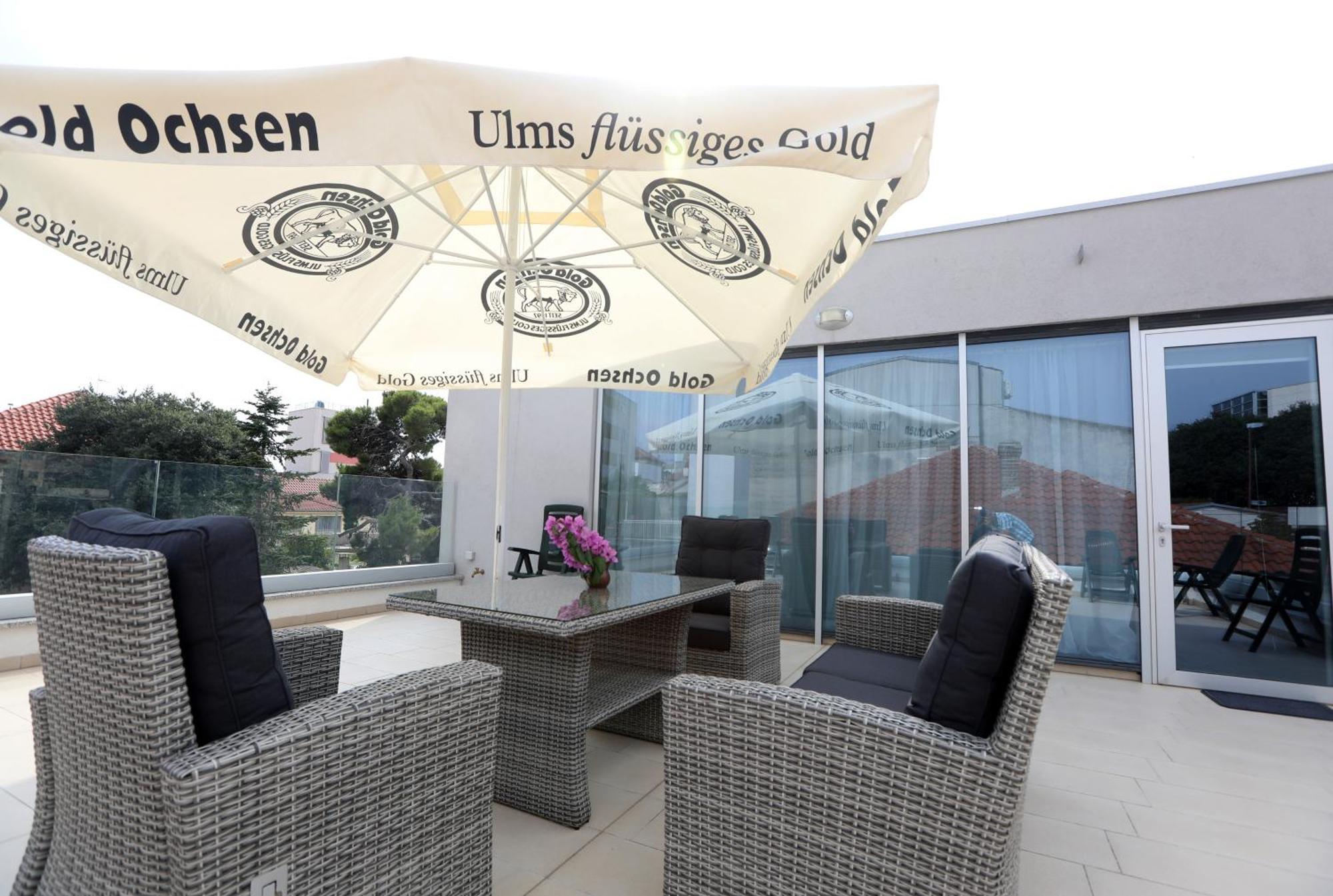 D R Apartments Šibenik Dış mekan fotoğraf