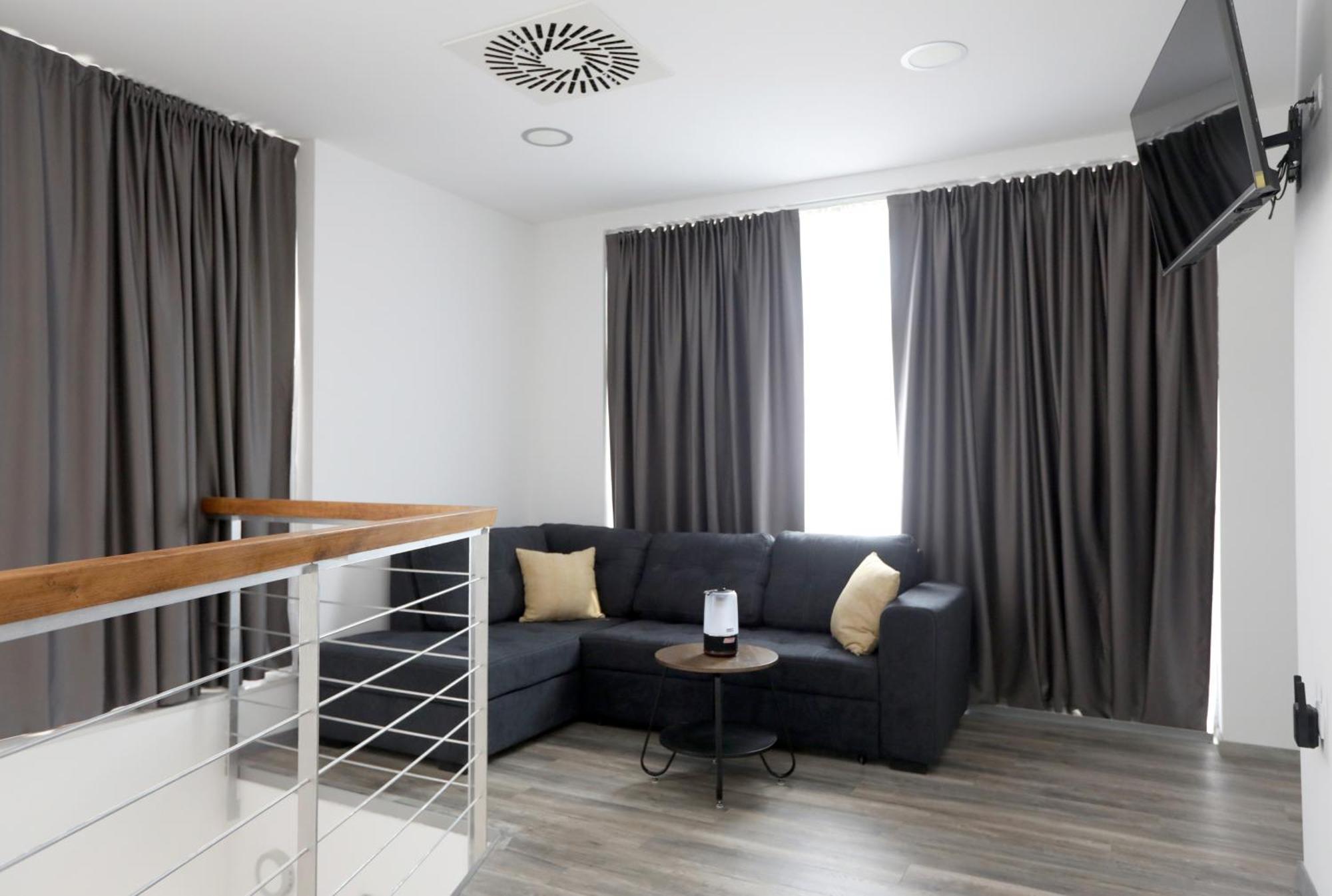 D R Apartments Šibenik Dış mekan fotoğraf